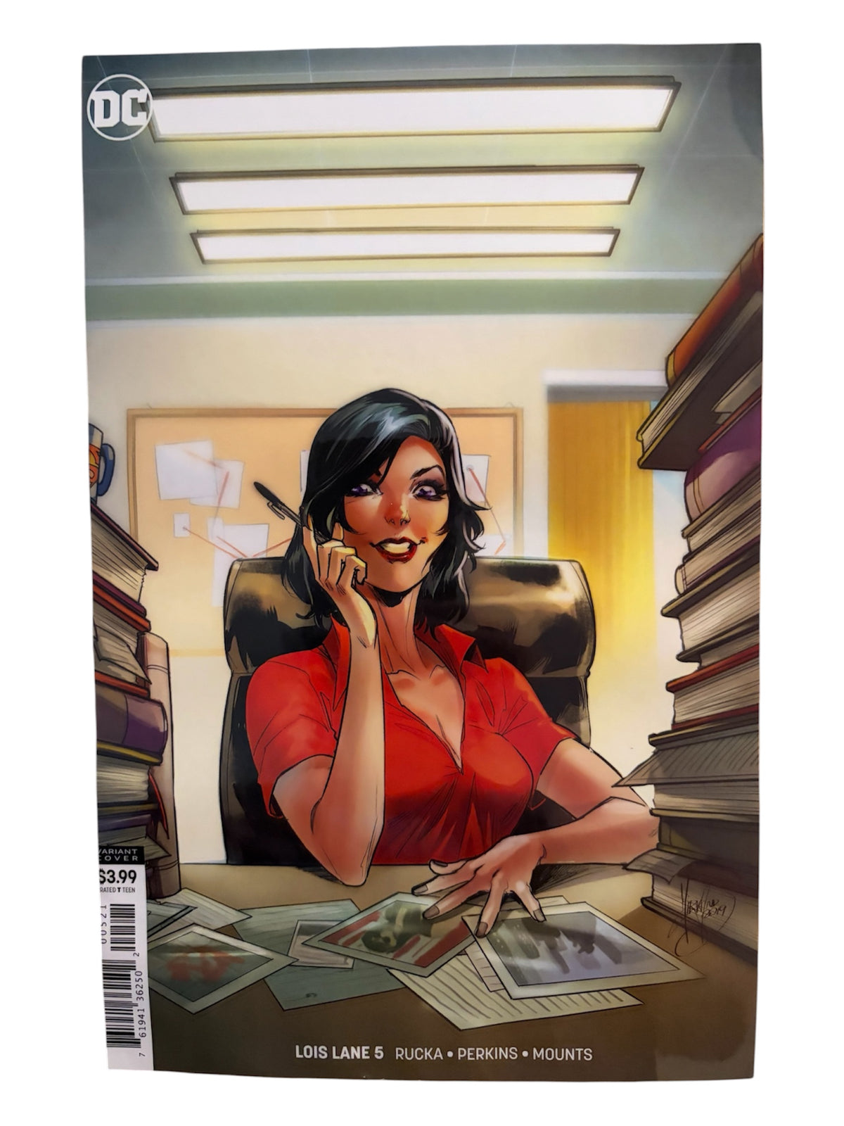 Lois Lane - Laminated Comic Art - (CLICK FOR MORE VERSIONS)