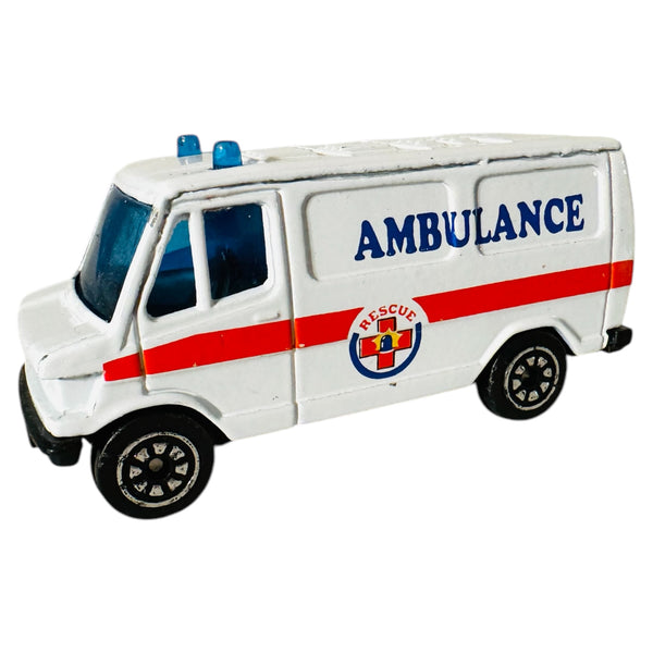 Ambulance Van 1990's Mercedes-Benz - Welly (9290)